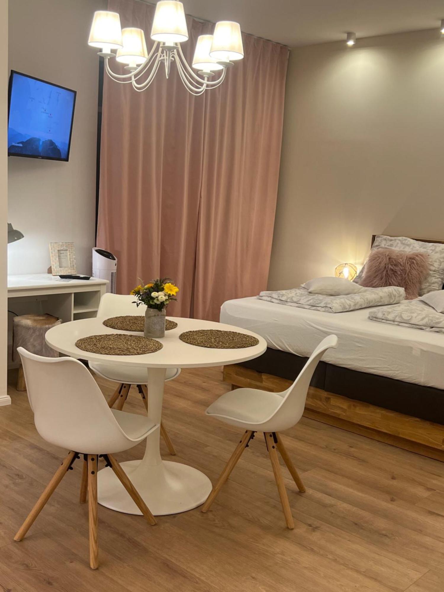 Die "Boho Suite" Im Herzen Von Hartberg I Parking Exteriör bild